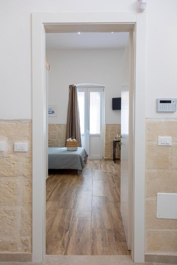 Отель Apulian House Бриндизи Экстерьер фото